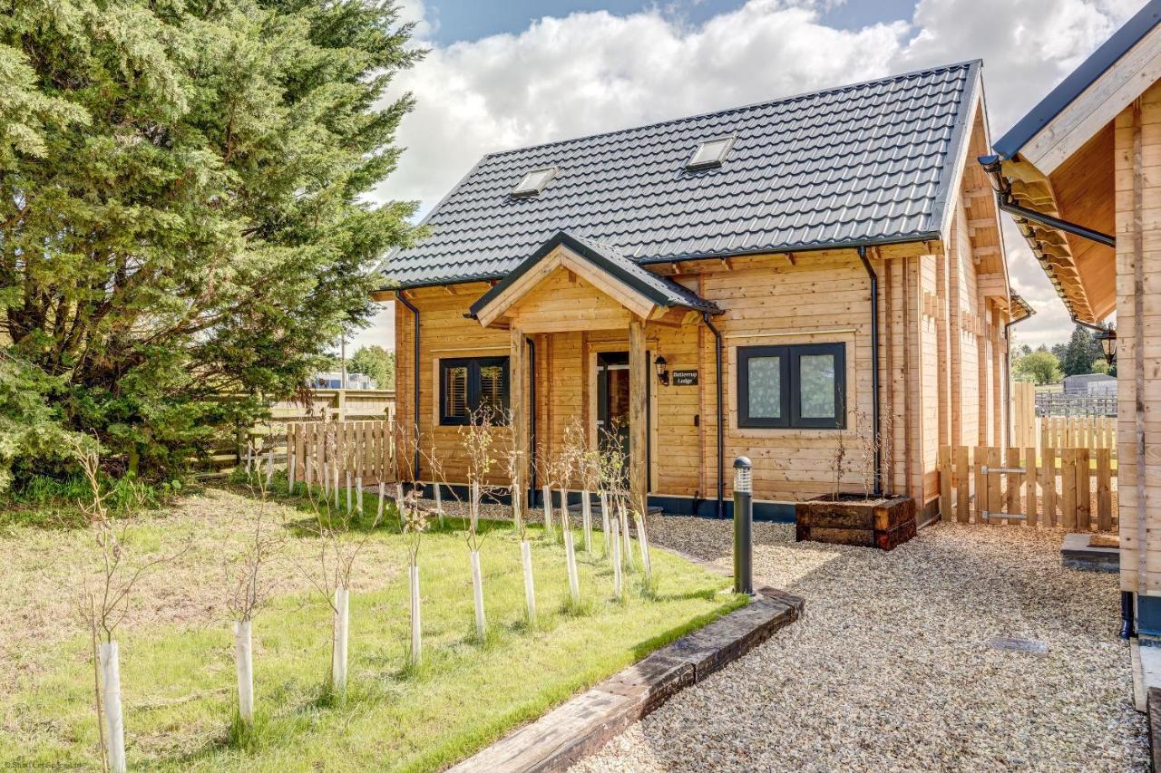 Buttercup Lodge Benson Exteriör bild
