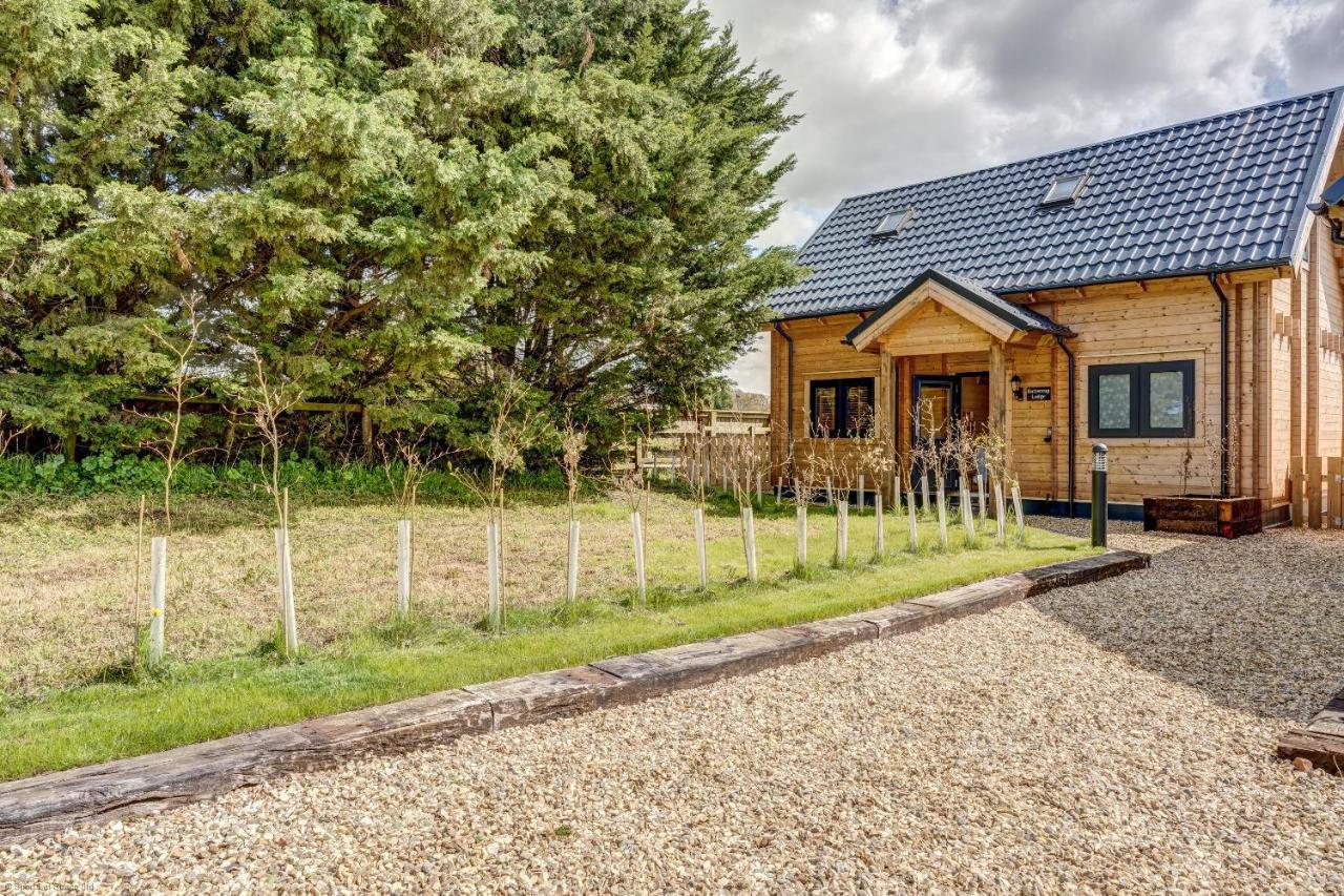 Buttercup Lodge Benson Exteriör bild